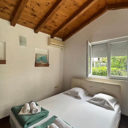 Ksenia Guesthouse Apartments And Studios Budva Dış mekan fotoğraf
