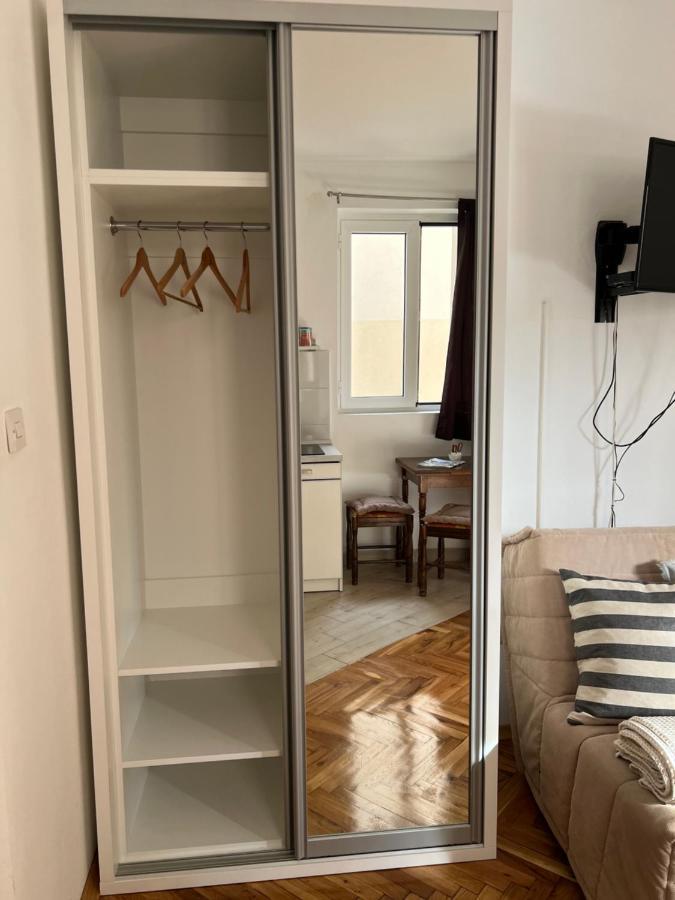 Ksenia Guesthouse Apartments And Studios Budva Dış mekan fotoğraf