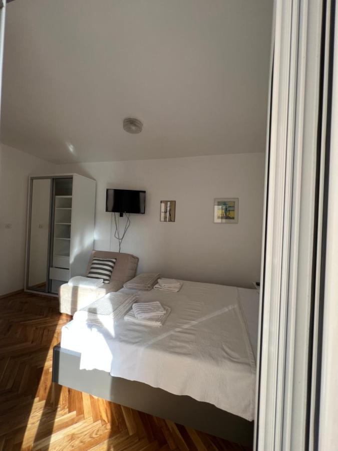 Ksenia Guesthouse Apartments And Studios Budva Dış mekan fotoğraf
