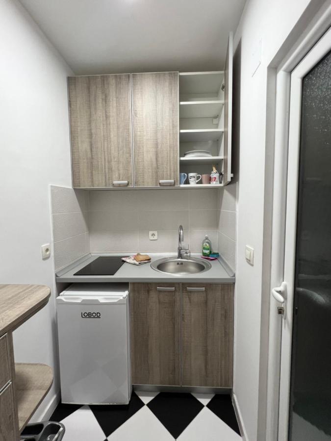 Ksenia Guesthouse Apartments And Studios Budva Dış mekan fotoğraf