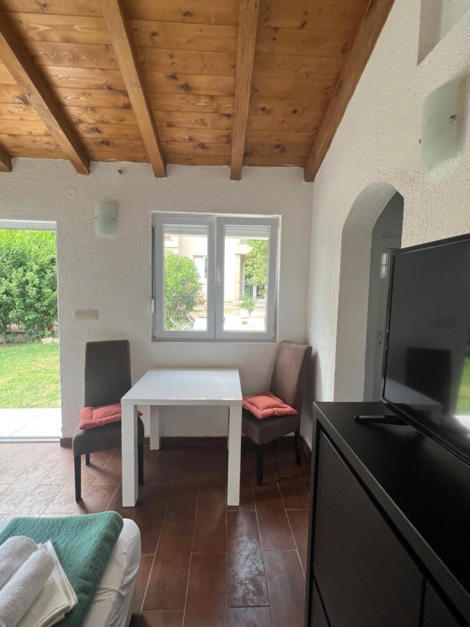 Ksenia Guesthouse Apartments And Studios Budva Dış mekan fotoğraf
