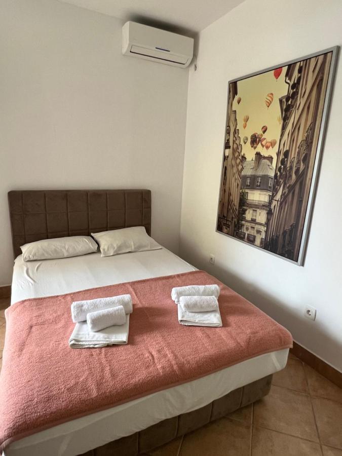 Ksenia Guesthouse Apartments And Studios Budva Dış mekan fotoğraf